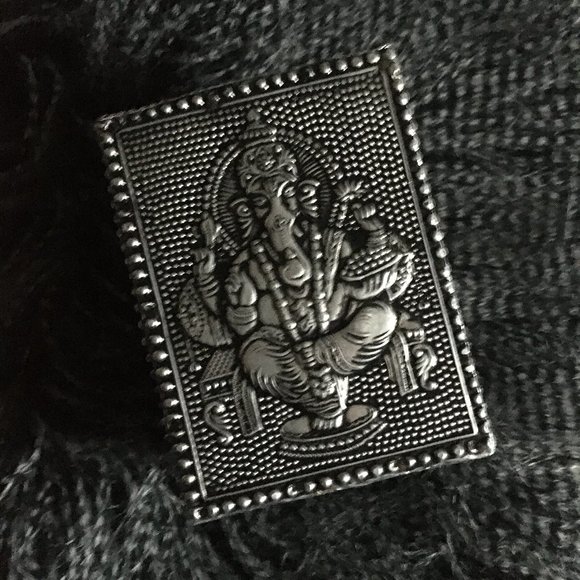 Vintage 90s Stamped Metal Lord Ganesha Pencil Holder - Picture 5 of 9